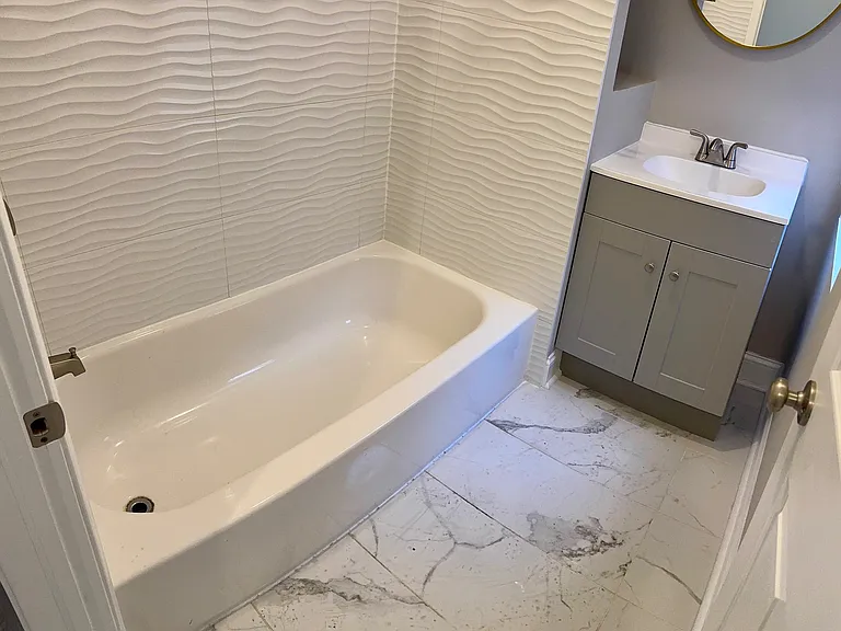 2403 N Park Ave #B — Photo 10