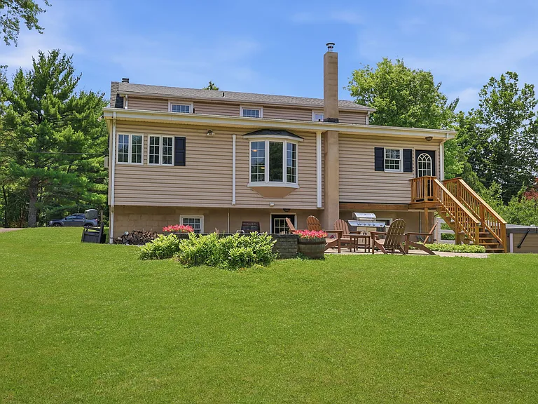 1682 Creek Rd — Photo 48