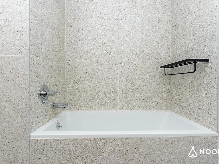 260 Knickerbocker Ave #8A — Photo 12