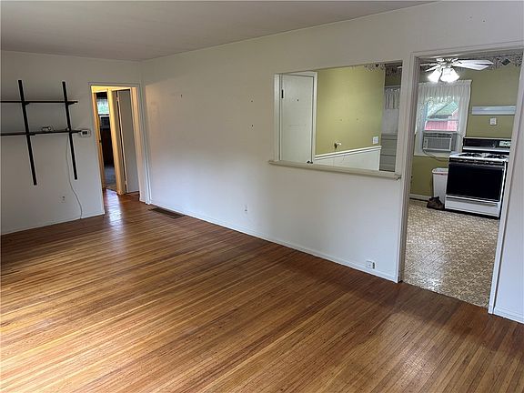 5th image of 69 Faircrest Rd