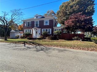 1376 Smith St, North Providence, RI 02911