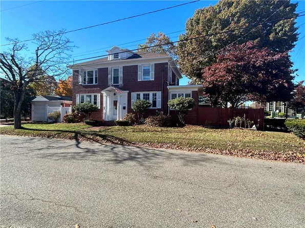 1376 Smith St, North Providence, RI 02911