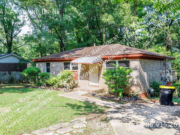 341 Argonne Dr NE — Photo 4