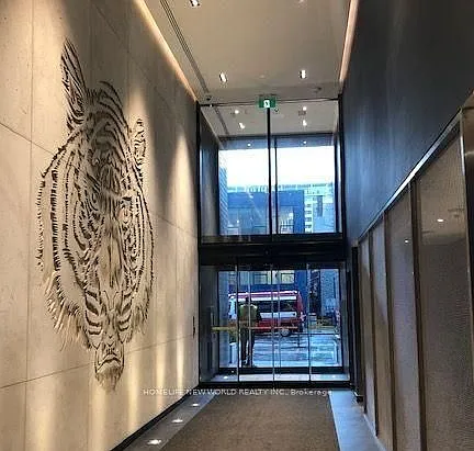 2 bed, $3,500 — Photo 2