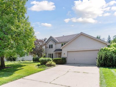 439 Ridge Ln, Chaska, MN, 55318