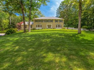 319 Lost District Dr, New Canaan, CT 06840