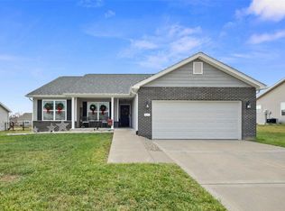 820 Nottingham Ave, Waterloo, IL 62298