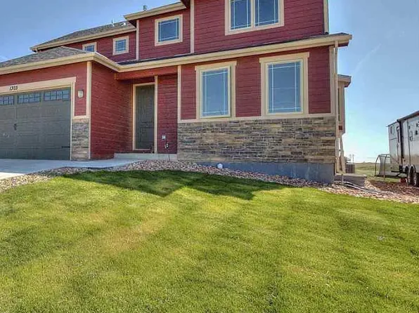 1303 River Heights Dr, Mills, WY 82604