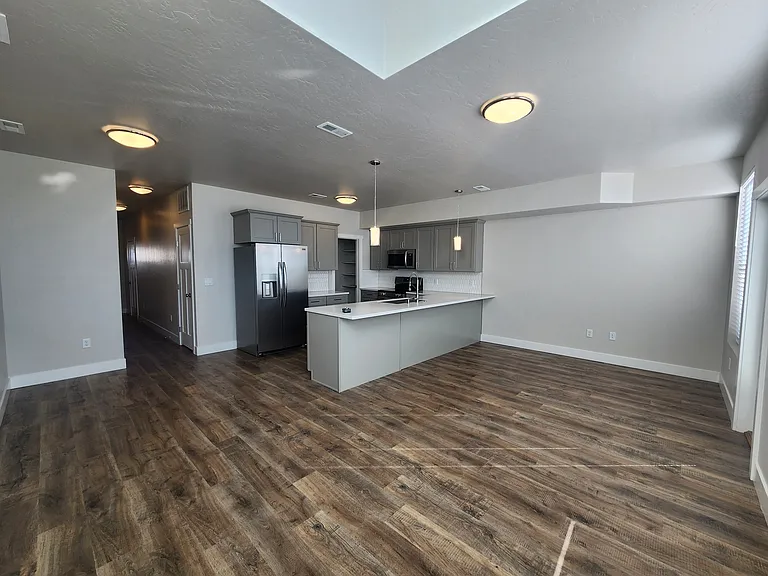 Pomona Park Townhomes — Photo 23