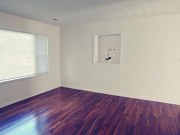 4th image of 424 Nottaway Dr