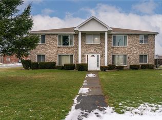 2721 Alder Creek Dr S, North Tonawanda, NY 14120
