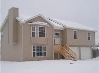 4 Basher St, Valparaiso, IN 46385