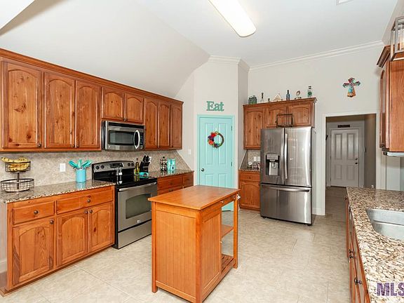 5th image of 41441 Creekstone Ave