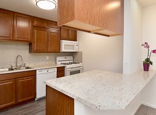 1096 N Camelot Dr, Boise, ID 83704