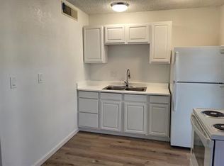 1909 Santa Paula Dr, Las Vegas, NV 89104