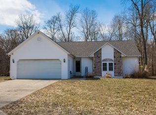 55677 Willowbend Blvd, Bristol, IN 46507