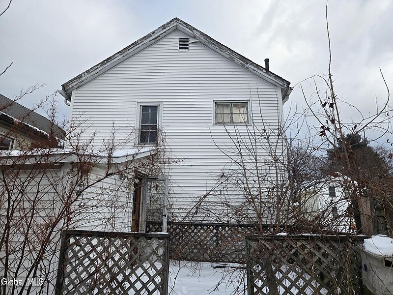 4th image of 36 3rd Street