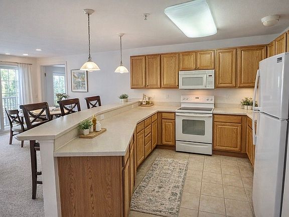 4th image of 20356 Blue Point Dr Unit 1204