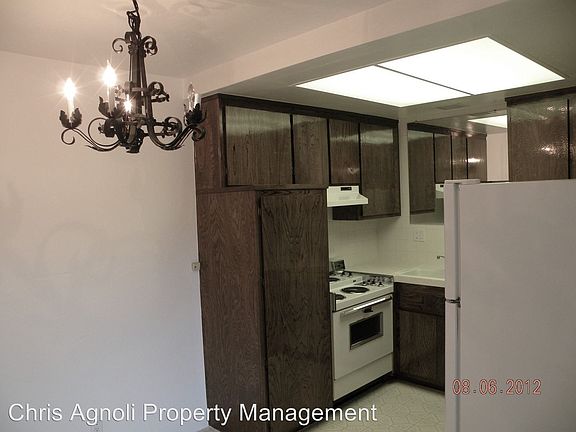 3rd image of 25 W Pedregosa St APT 3