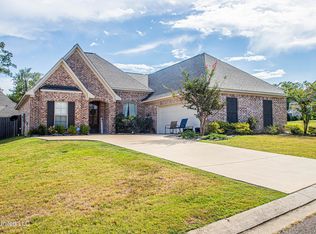 203 Lyle Cir, Brandon, MS 39042