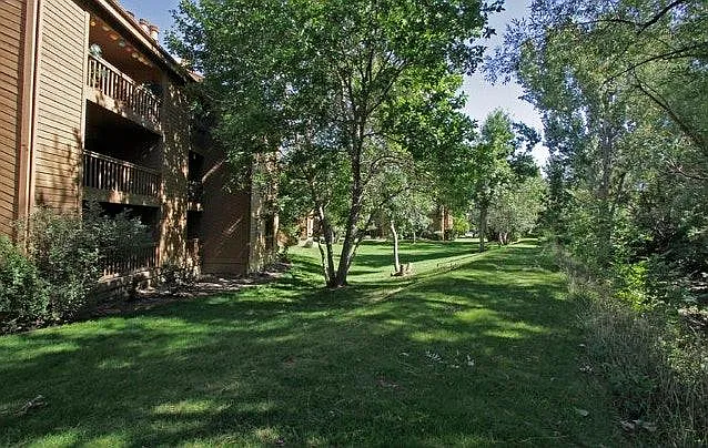 2890 Shadow Creek Dr #306 — Photo 9