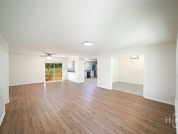 3rd image of 325 Segrest Circle