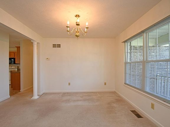4th image of 5734 Longbow Dr