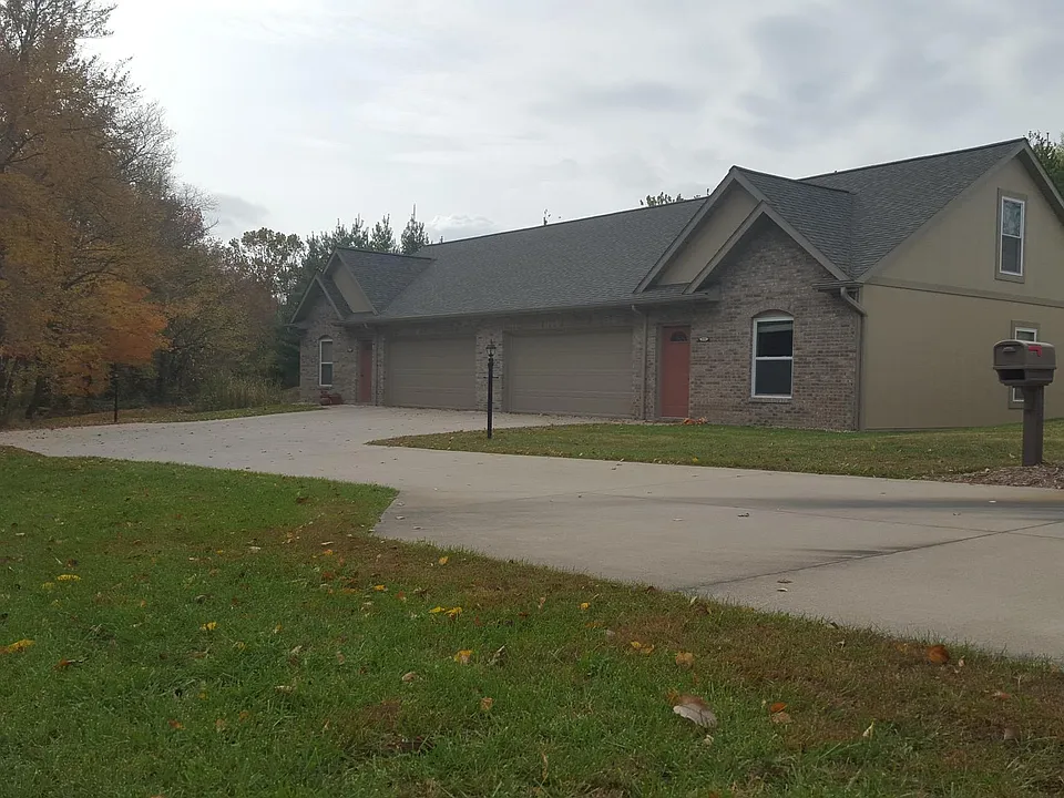 529 Rumbach Ave #529