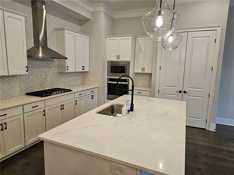 118 Batten Board Way — Photo 8
