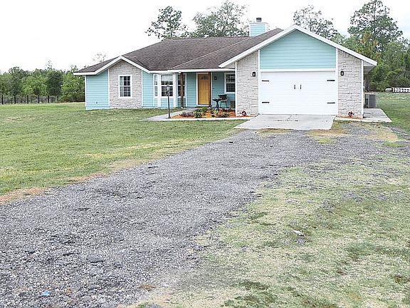 2nd image of 5270 NE 136th Ave