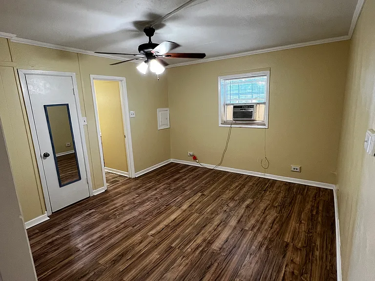267 Gill St #3 — Photo 4
