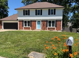 12000 W 103rd Ter, Overland Park, KS 66215