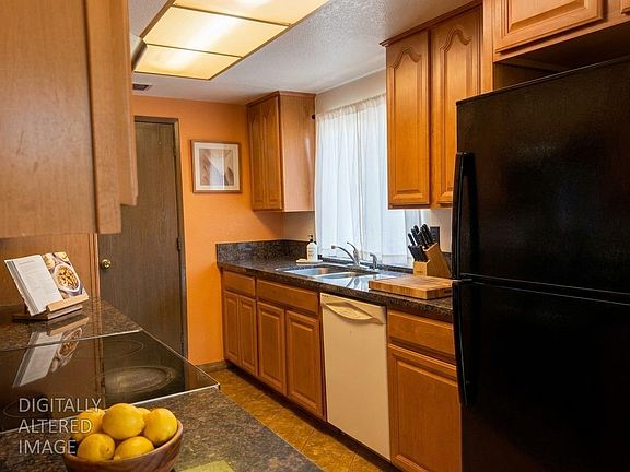 5th image of 8533 Sunrise Woods Way