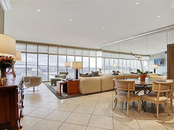 3rd image of 600 Port Of New Orleans Pl APT 5B