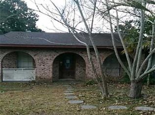 9221 Warbler Ave, Ocean Springs, MS 39564