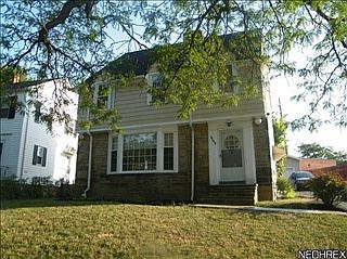 2nd image of 16614 Lomond Blvd