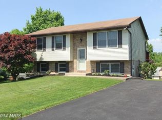 7078 Bridle Ct, Sykesville, MD 21784