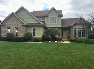 9768 Fairmeadows Ln, Whitehouse, OH 43571