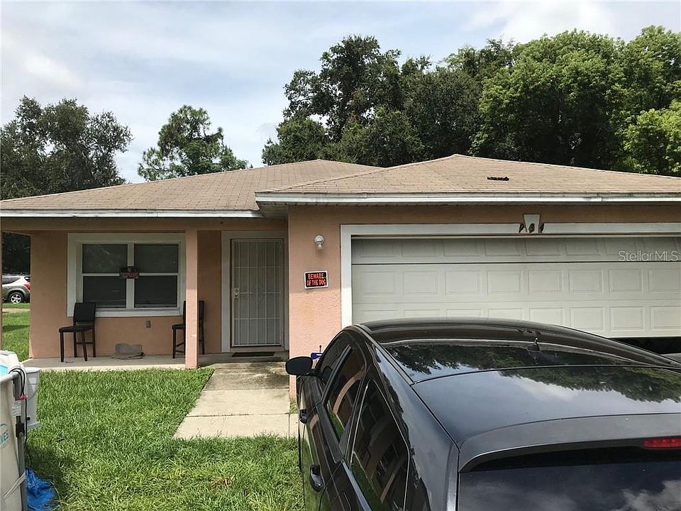 1st image of 934 Aaron Ave