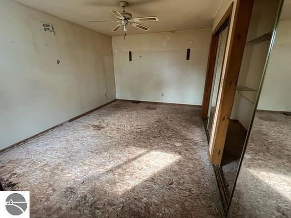 2nd image of 115 Kimberly Dr