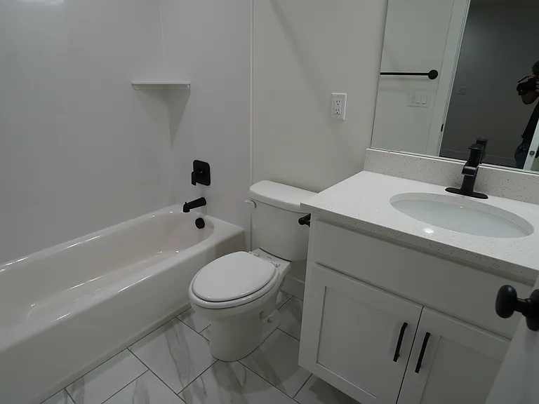 1575 S 150 W — Photo 19
