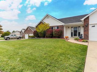 1283 Clinton Hill Ct, O'Fallon, MO