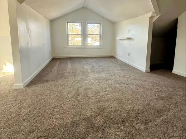 1 Sussex St, Ewing, NJ 08638