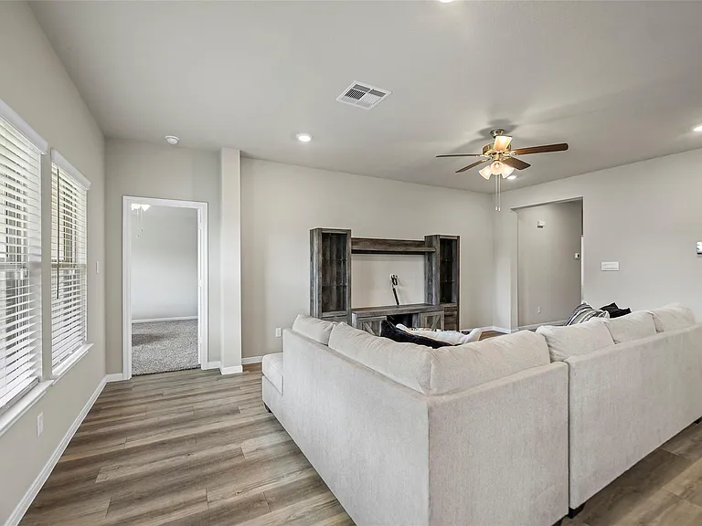 5333 Samuel Run — Photo 18