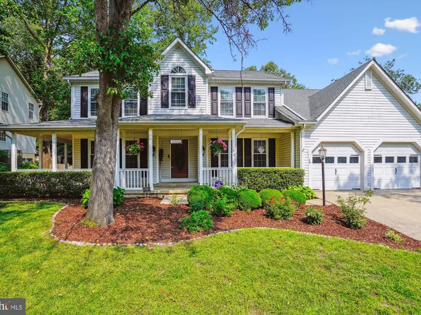 16719 Tintagel Ct, Dumfries, VA 22025