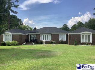 404 Elizabeth Dr, Cheraw, SC 29520