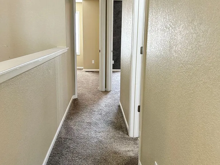 2705 Kathie Dr — Photo 15