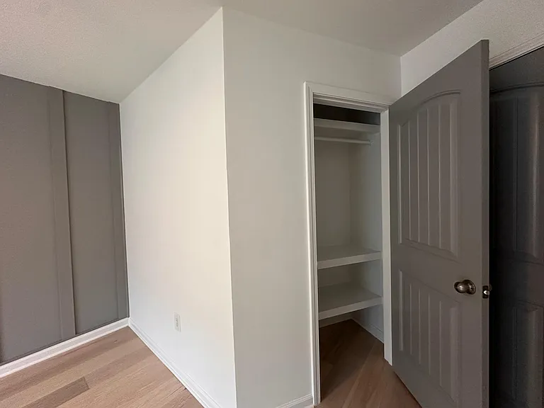 706 Denhoff Dr — Photo 51