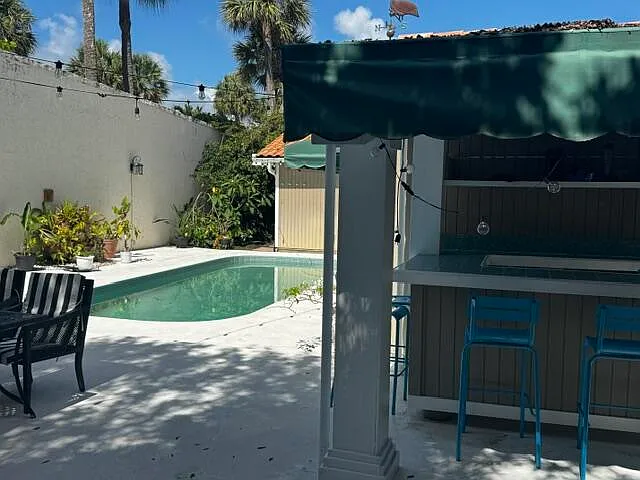112 E Coral Fish Ln — Photo 43