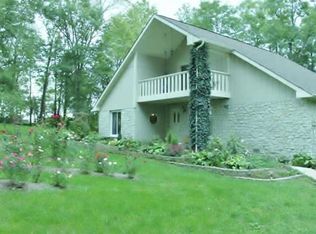 8717 N Country Club Rd, Mooresville, IN 46158